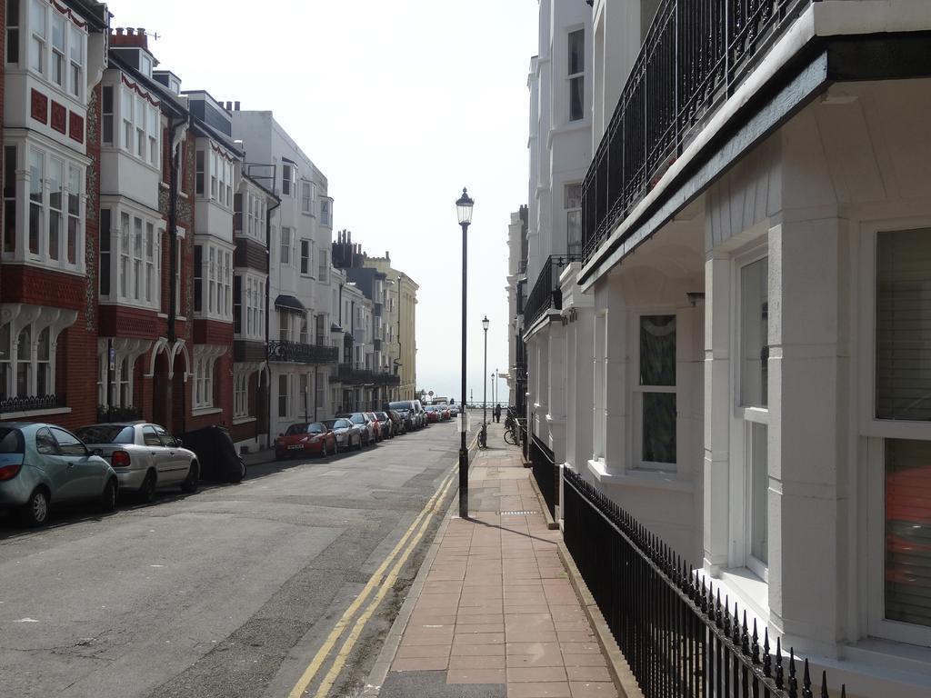 Burlington Beach Apartments Hove Kamer foto