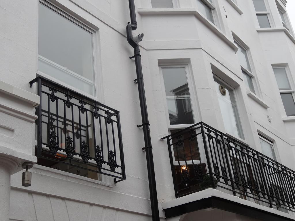 Burlington Beach Apartments Hove Kamer foto