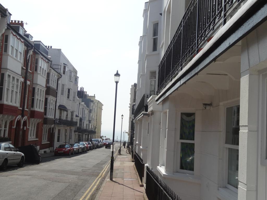 Burlington Beach Apartments Hove Kamer foto