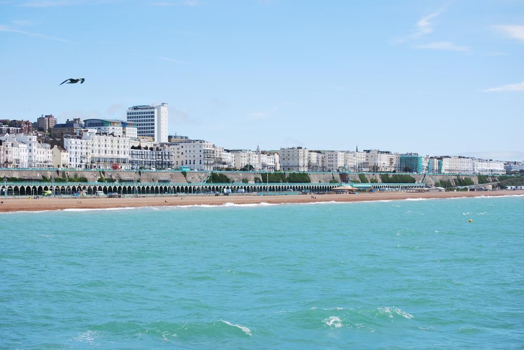 Burlington Beach Apartments Hove Buitenkant foto
