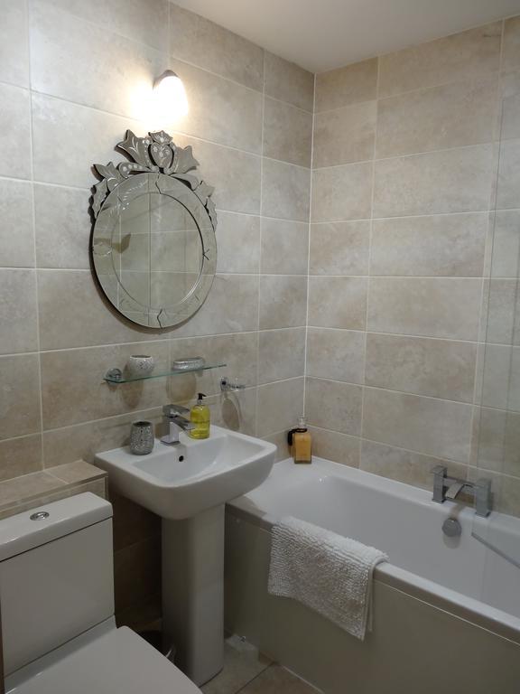 Burlington Beach Apartments Hove Buitenkant foto